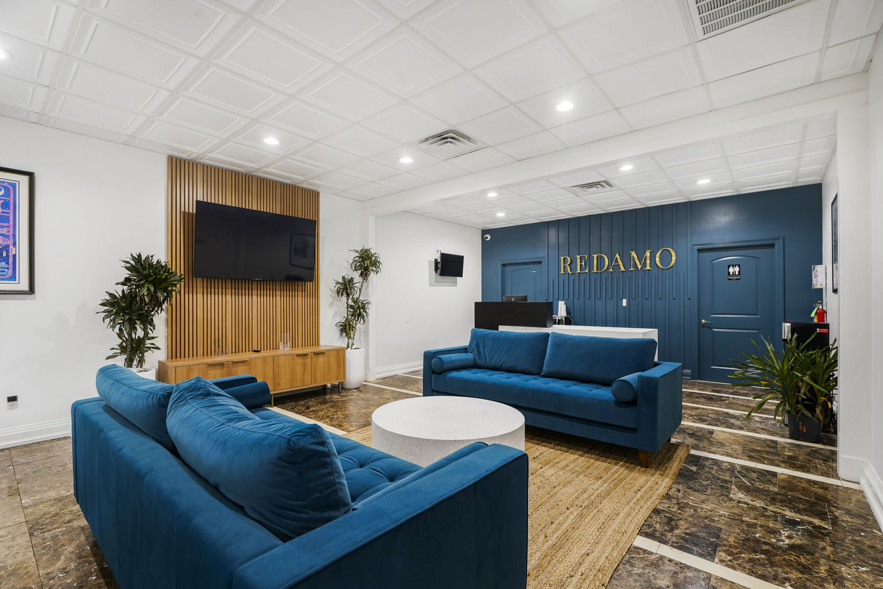 Lobby of Redamo Hotel